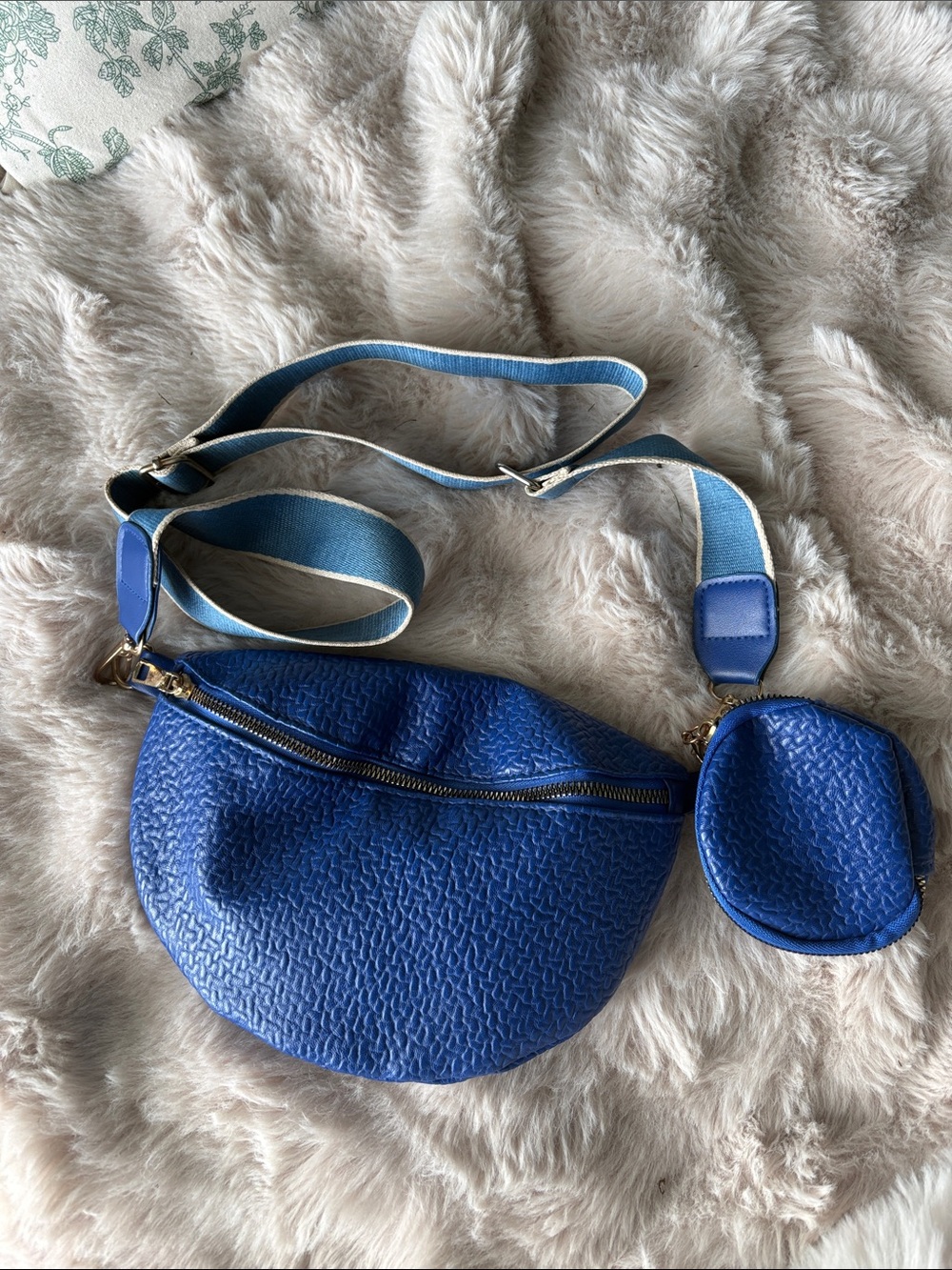 Blue Textured Belt Bag Crossbody Purse with Coin Pouch Adjustable Strap